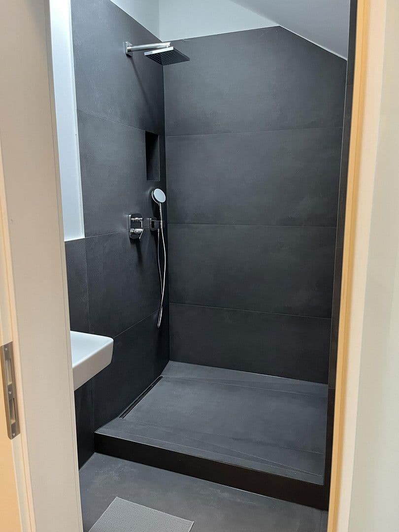 Pronájem bytu 1+kk 30 m², Gumprechtstr. 2, Köln, Severní Porýní-Vestfálsko Pronájem bytu 1+kk 30 m², Gumprechtstr. 2, Köln, Severní Porýní-Vestfálsko