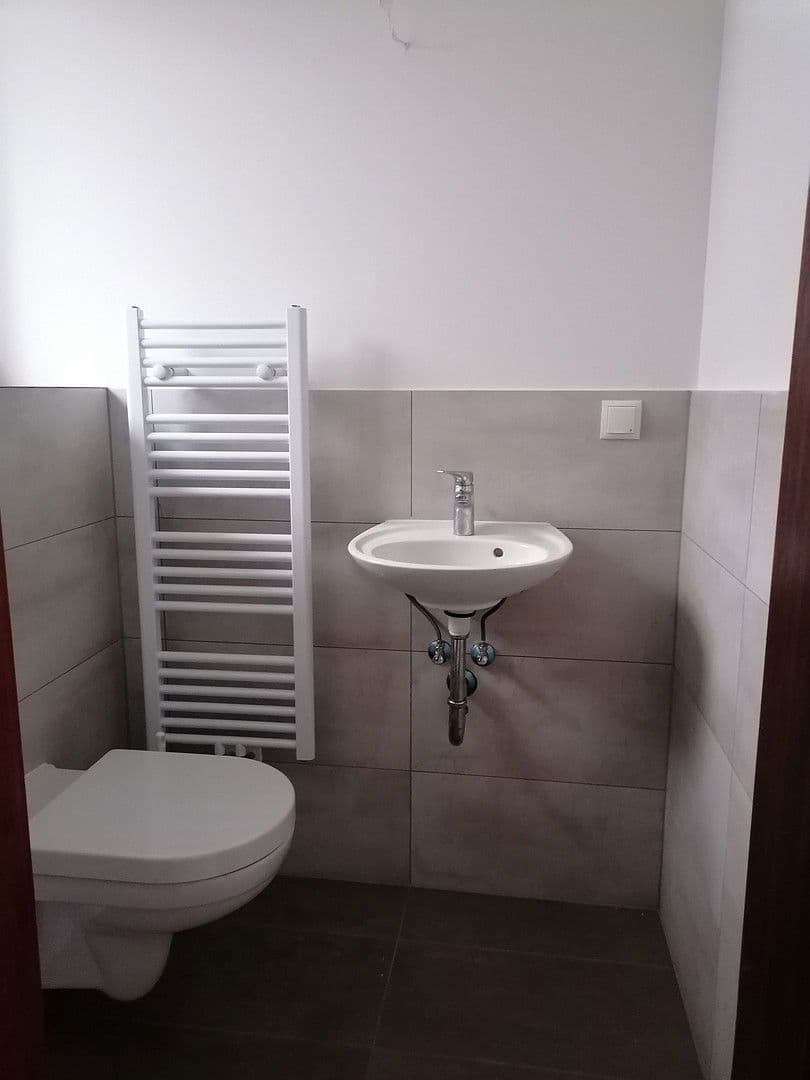 Pronájem domu 120 m², pozemek 378 m², Fürstenwalde nad Sprévou, Braniborsko Pronájem domu 120 m², pozemek 378 m², Fürstenwalde nad Sprévou, Braniborsko