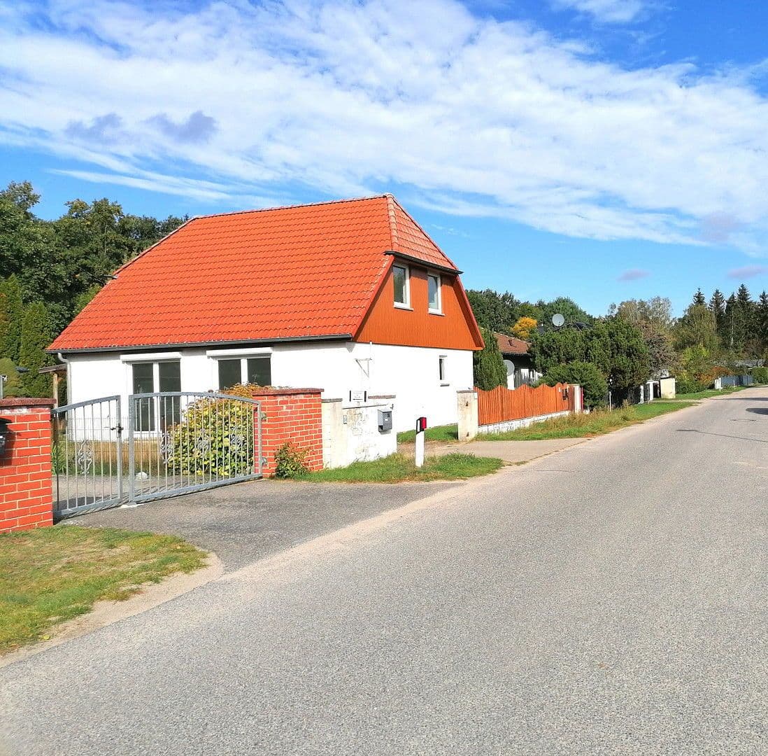 Pronájem domu 120 m², pozemek 378 m², Fürstenwalde nad Sprévou, Braniborsko Pronájem domu 120 m², pozemek 378 m², Fürstenwalde nad Sprévou, Braniborsko