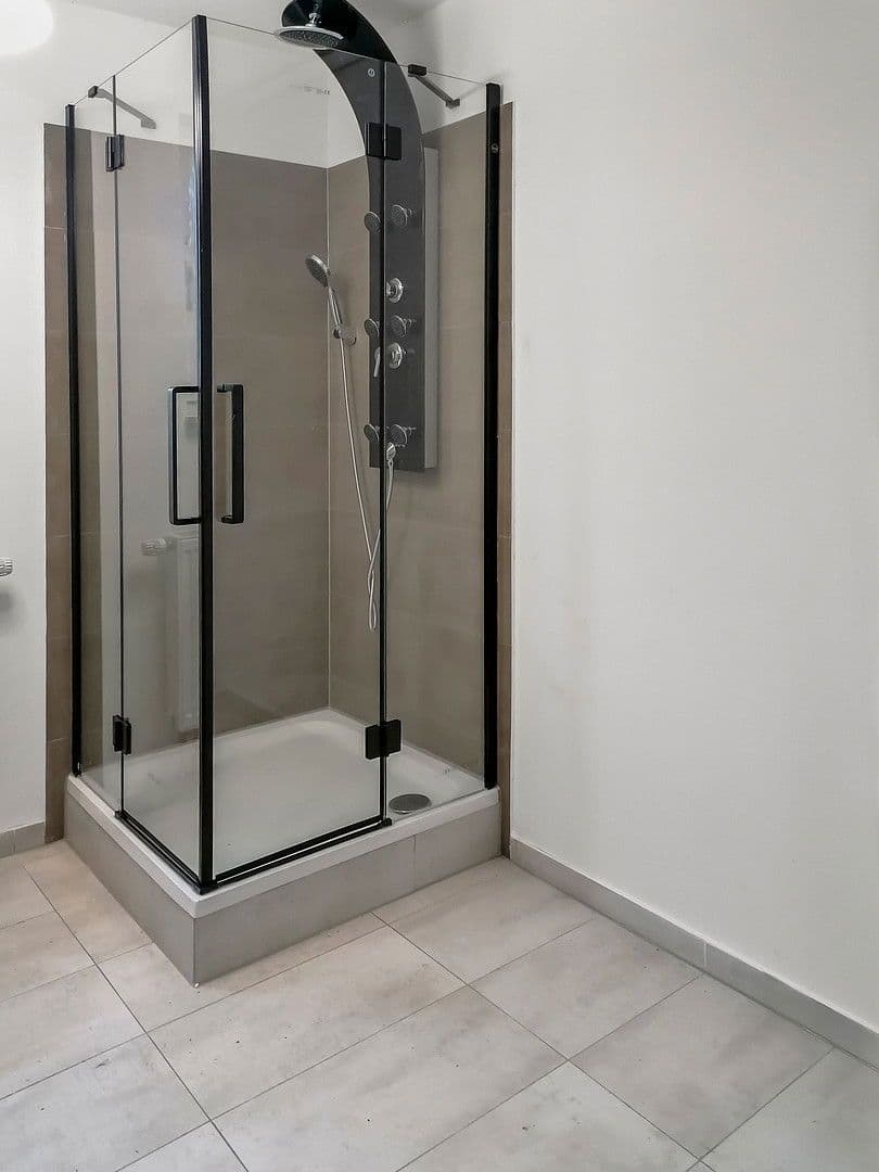 Pronájem domu 120 m², pozemek 378 m², Fürstenwalde nad Sprévou, Braniborsko Pronájem domu 120 m², pozemek 378 m², Fürstenwalde nad Sprévou, Braniborsko