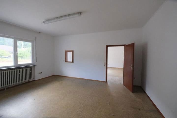 Pronájem nebytového prostoru 300 m², Rodalben, Porýní-Falc Pronájem nebytového prostoru 300 m², Rodalben, Porýní-Falc