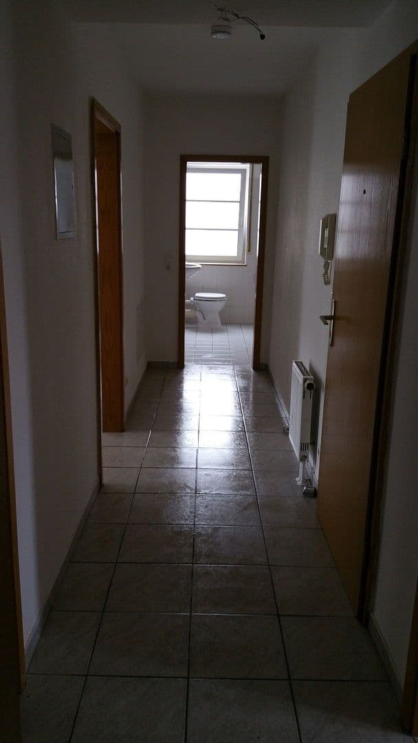 Pronájem bytu 3+1 83 m², Rüsselsheim am Main, Hessen Pronájem bytu 3+1 83 m², Rüsselsheim am Main, Hessen