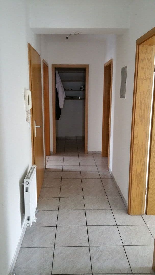 Pronájem bytu 3+1 83 m², Rüsselsheim am Main, Hessen Pronájem bytu 3+1 83 m², Rüsselsheim am Main, Hessen