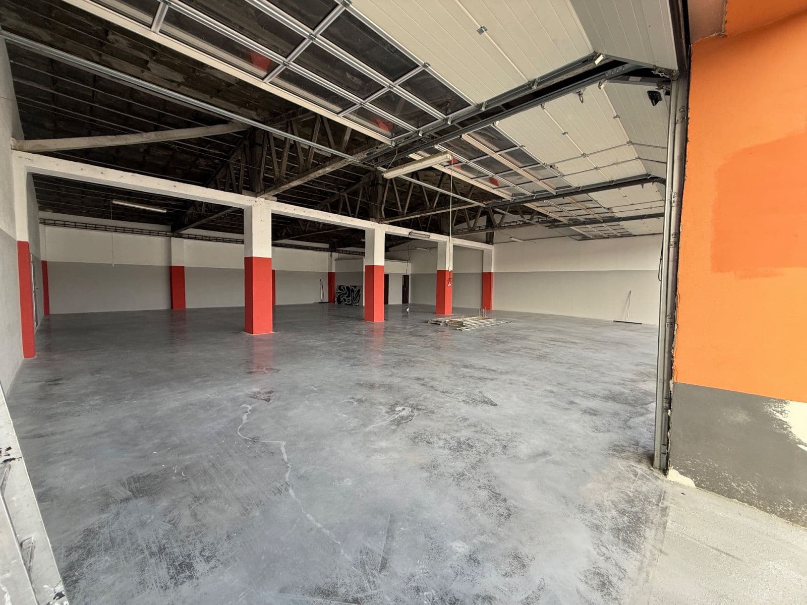 Pronájem garáže 340 m², Domažlice, Plzeňský kraj Pronájem garáže 340 m², Domažlice, Plzeňský kraj