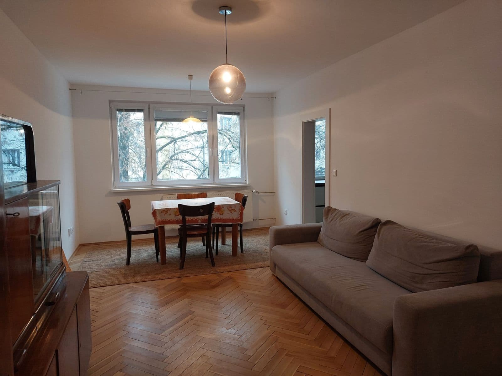 Pronájem bytu 3+1 75 m², Československej armády, Banská Bystrica, Banskobystrický kraj Pronájem bytu 3+1 75 m², Československej armády, Banská Bystrica, Banskobystrický kraj