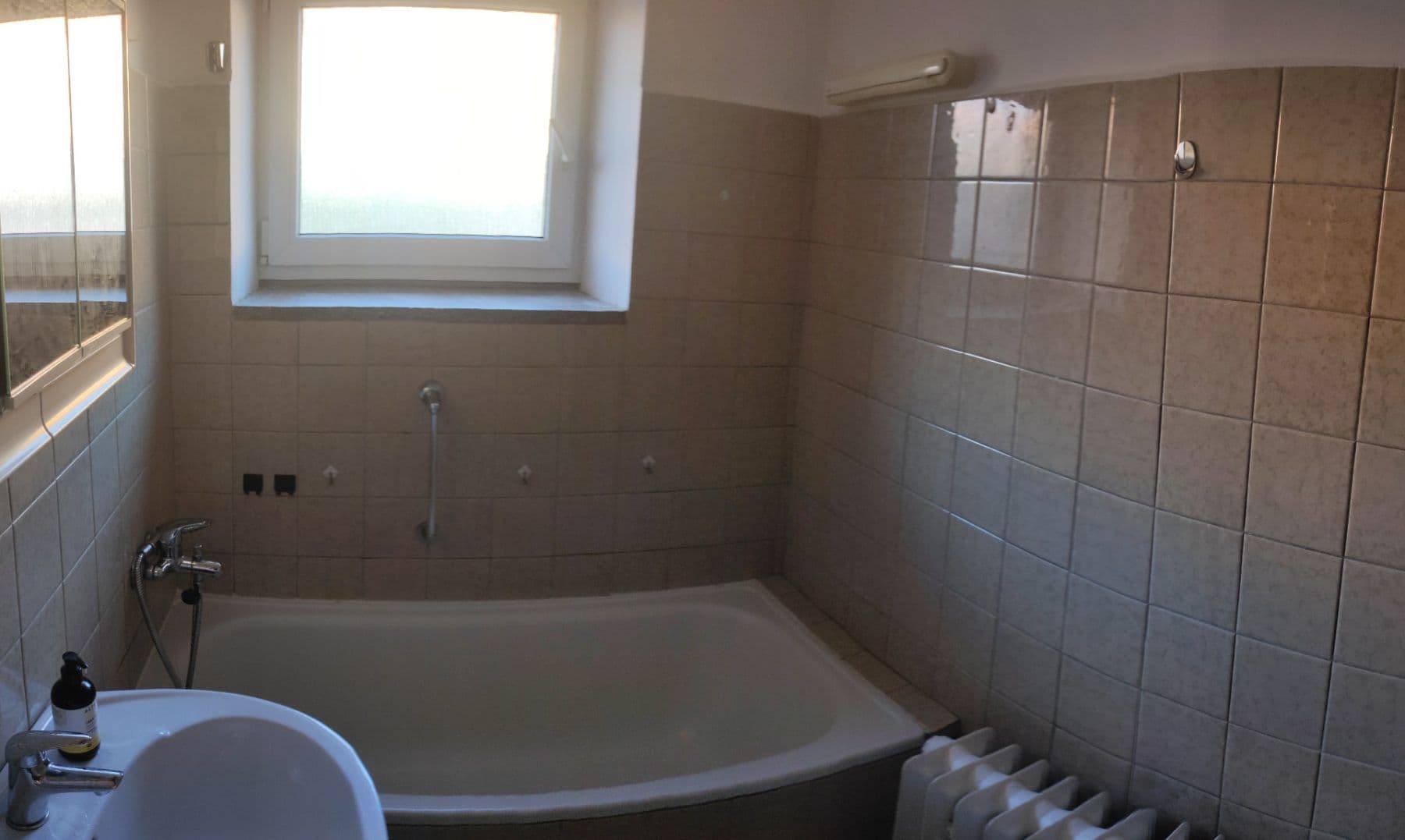 Pronájem bytu 2+1 50 m², Jeremenkova, Praha, Praha Pronájem bytu 2+1 50 m², Jeremenkova, Praha, Praha