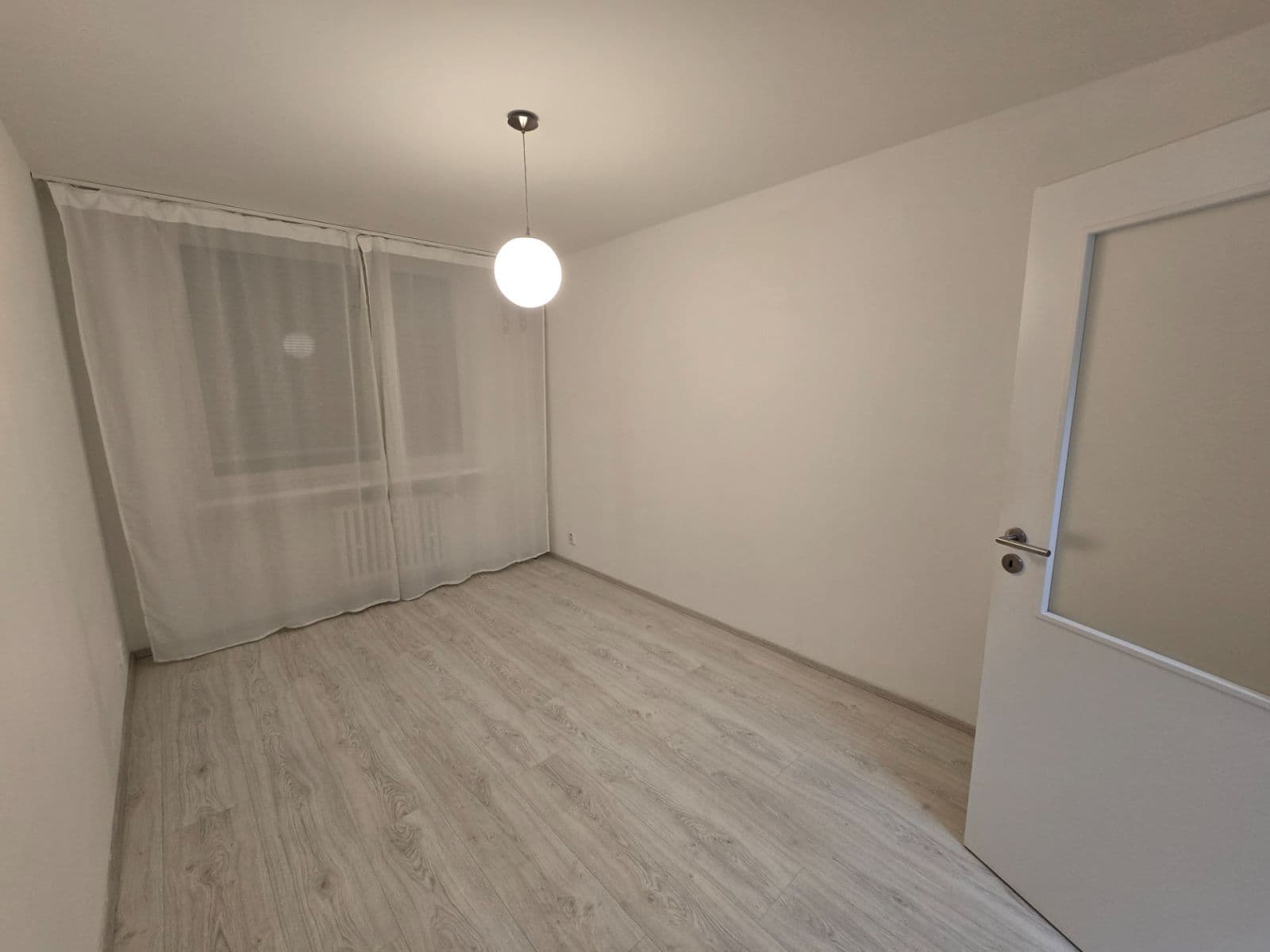 Pronájem bytu 2+kk 45 m², Frýdlantská, Praha, Praha Pronájem bytu 2+kk 45 m², Frýdlantská, Praha, Praha