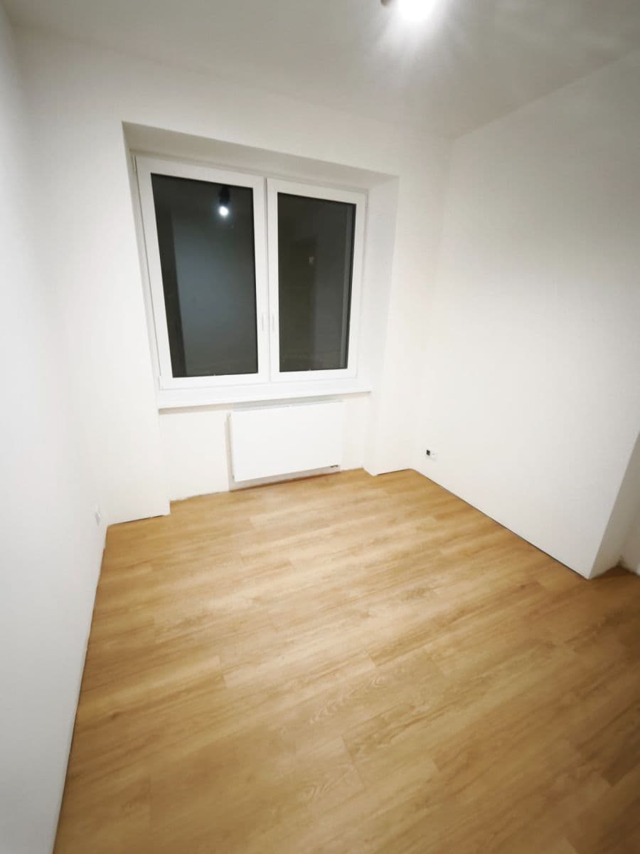 Pronájem bytu 3+kk 61 m², Jižní, Jablonec nad Nisou, Liberecký kraj Pronájem bytu 3+kk 61 m², Jižní, Jablonec nad Nisou, Liberecký kraj