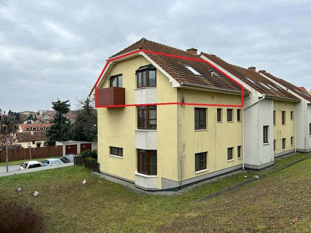 Pronájem bytu 2+1 65 m², Na Zahrádkách, Šlapanice, Jihomoravský kraj Pronájem bytu 2+1 65 m², Na Zahrádkách, Šlapanice, Jihomoravský kraj