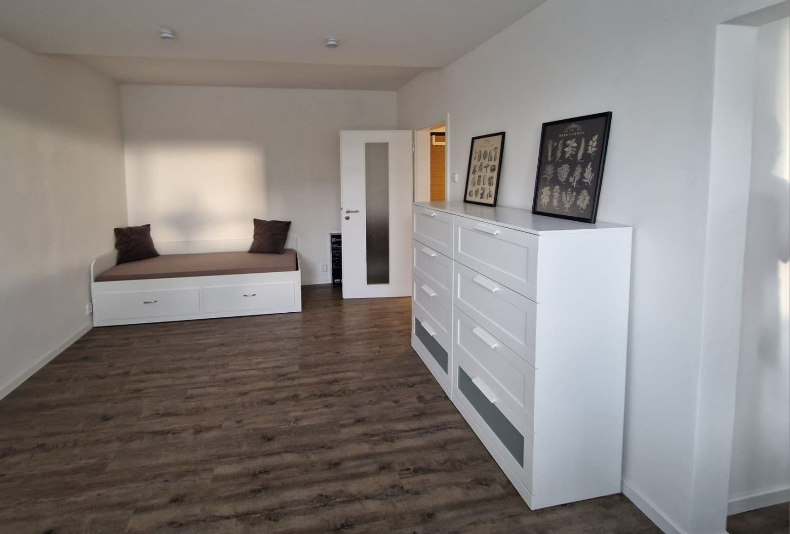 Pronájem bytu 1+kk 31 m², Benkova, Praha, Praha Pronájem bytu 1+kk 31 m², Benkova, Praha, Praha