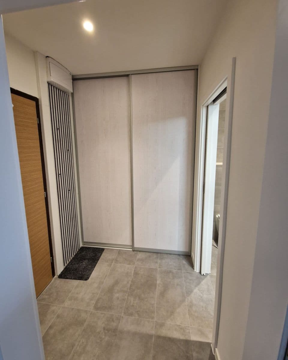 Pronájem bytu 1+kk 31 m², Benkova, Praha, Praha Pronájem bytu 1+kk 31 m², Benkova, Praha, Praha
