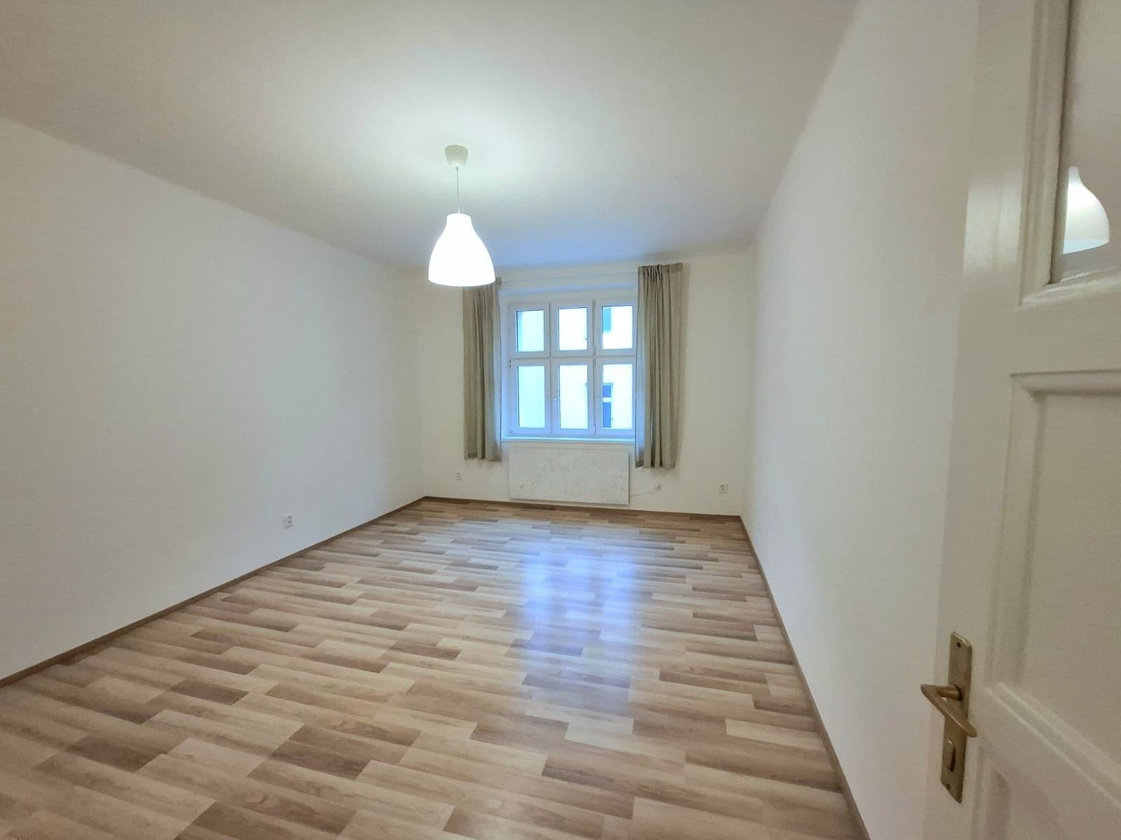 Pronájem bytu 2+kk 47 m², Na Žertvách, Praha, Praha Pronájem bytu 2+kk 47 m², Na Žertvách, Praha, Praha