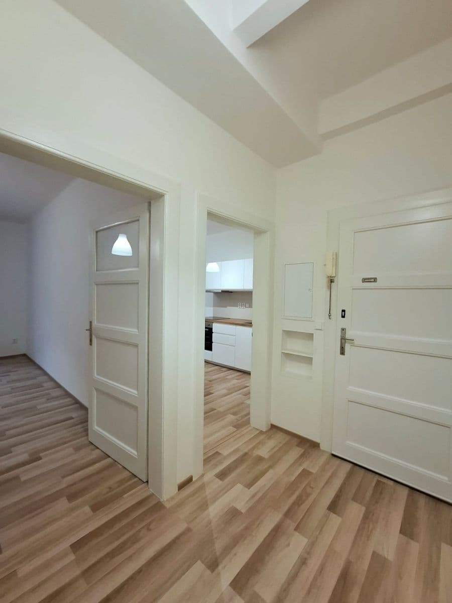 Pronájem bytu 2+kk 47 m², Na Žertvách, Praha, Praha Pronájem bytu 2+kk 47 m², Na Žertvách, Praha, Praha