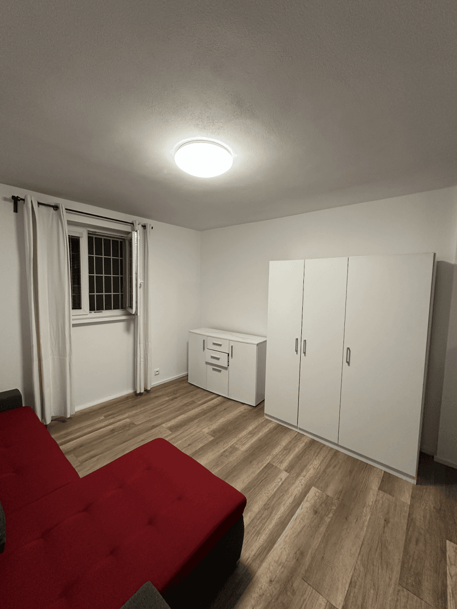 Pronájem bytu 1+kk 20 m², Hřebenová, Praha, Praha Pronájem bytu 1+kk 20 m², Hřebenová, Praha, Praha