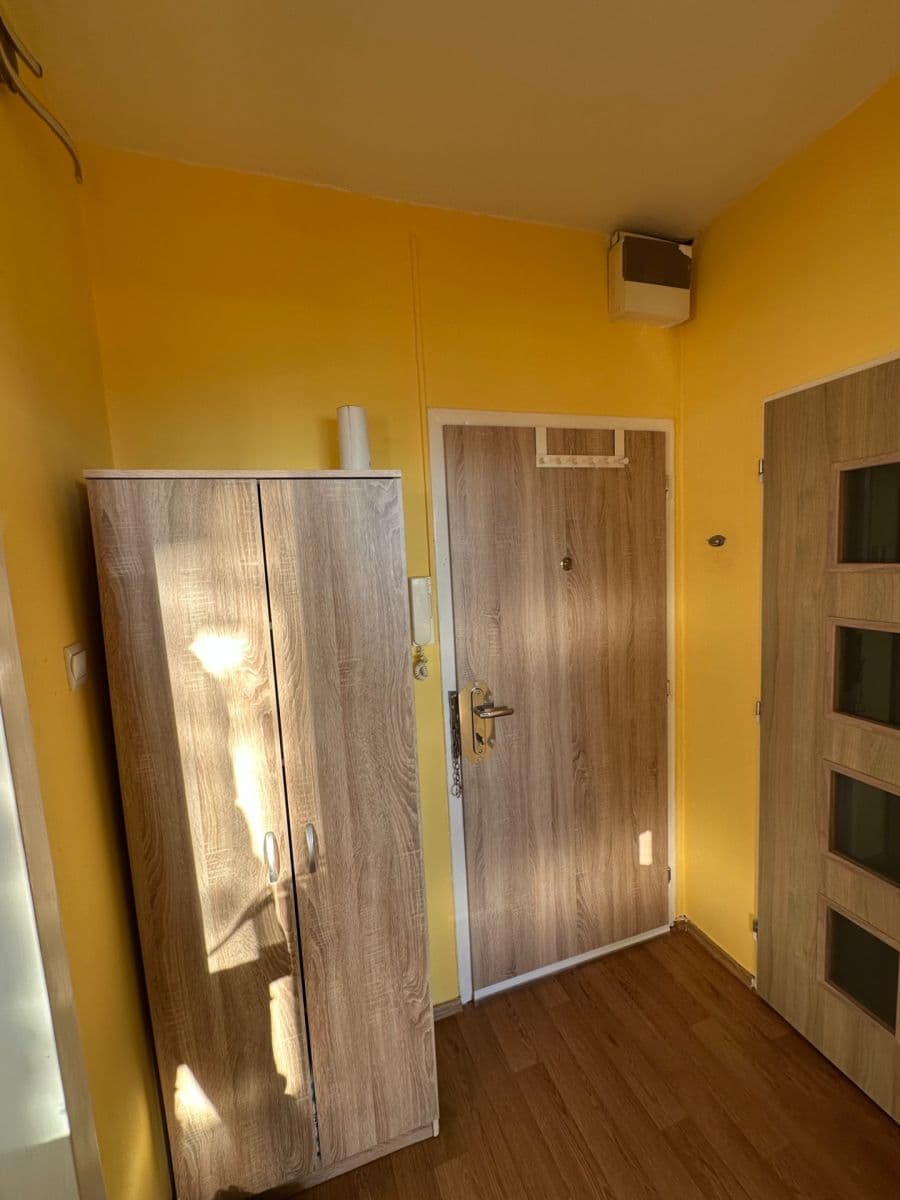 Pronájem bytu 2+kk 42 m², Haškova, Liberec, Liberecký kraj Pronájem bytu 2+kk 42 m², Haškova, Liberec, Liberecký kraj