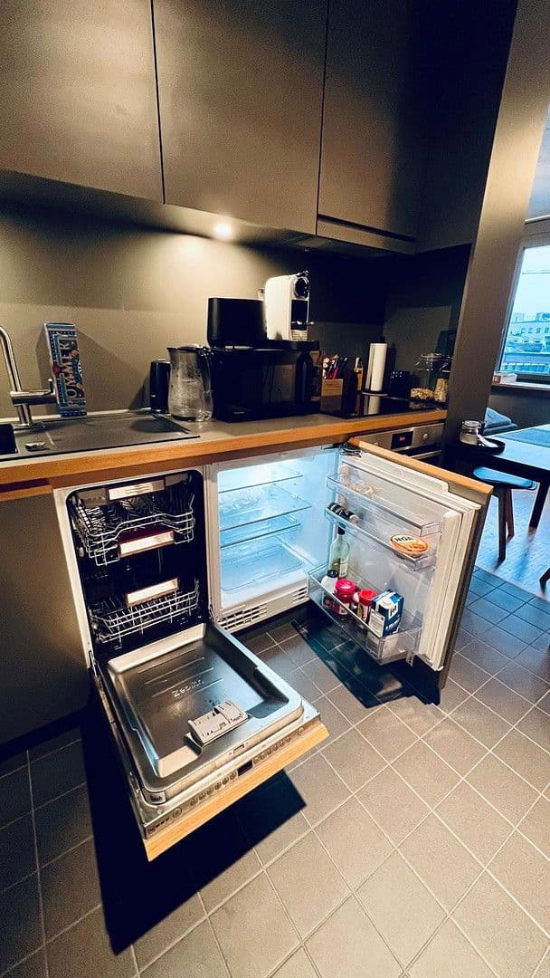 Pronájem bytu 1+1 31 m², Antoniterstr 14-16, Köln, Severní Porýní-Vestfálsko Pronájem bytu 1+1 31 m², Antoniterstr 14-16, Köln, Severní Porýní-Vestfálsko