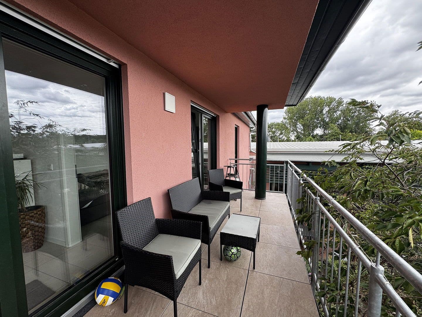 Pronájem bytu 4+1 120 m², Göttinger Landstrasse 75a, Hemmingen, Dolní Sasko Pronájem bytu 4+1 120 m², Göttinger Landstrasse 75a, Hemmingen, Dolní Sasko