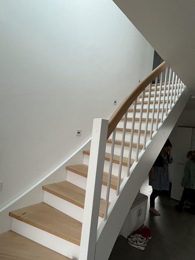 Pronájem domu 146 m², pozemek 750 m², Lübeck, Šlesvicko-Holštýnsko Pronájem domu 146 m², pozemek 750 m², Lübeck, Šlesvicko-Holštýnsko