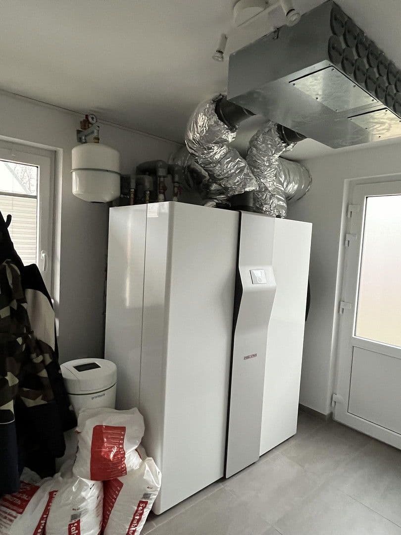 Pronájem domu 146 m², pozemek 750 m², Lübeck, Šlesvicko-Holštýnsko Pronájem domu 146 m², pozemek 750 m², Lübeck, Šlesvicko-Holštýnsko