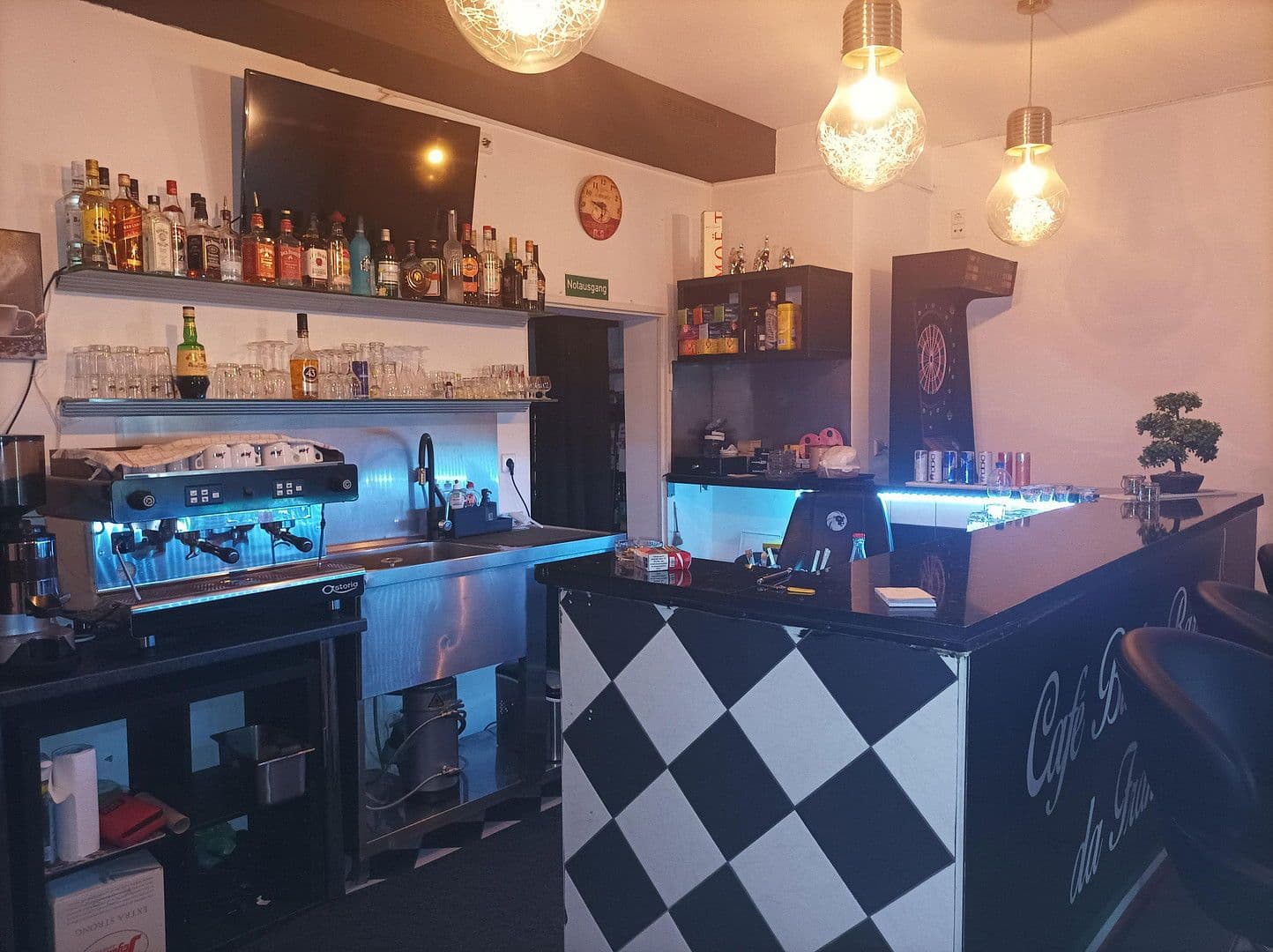 Pronájem nebytového prostoru 75 m², Herzog Philipplatz 7, Ostfildern, Bádensko-Württembersko Pronájem nebytového prostoru 75 m², Herzog Philipplatz 7, Ostfildern, Bádensko-Württembersko