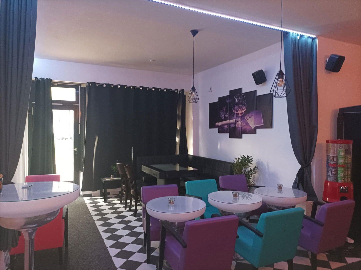 Pronájem nebytového prostoru 75 m², Herzog Philipplatz 7, Ostfildern, Bádensko-Württembersko Pronájem nebytového prostoru 75 m², Herzog Philipplatz 7, Ostfildern, Bádensko-Württembersko