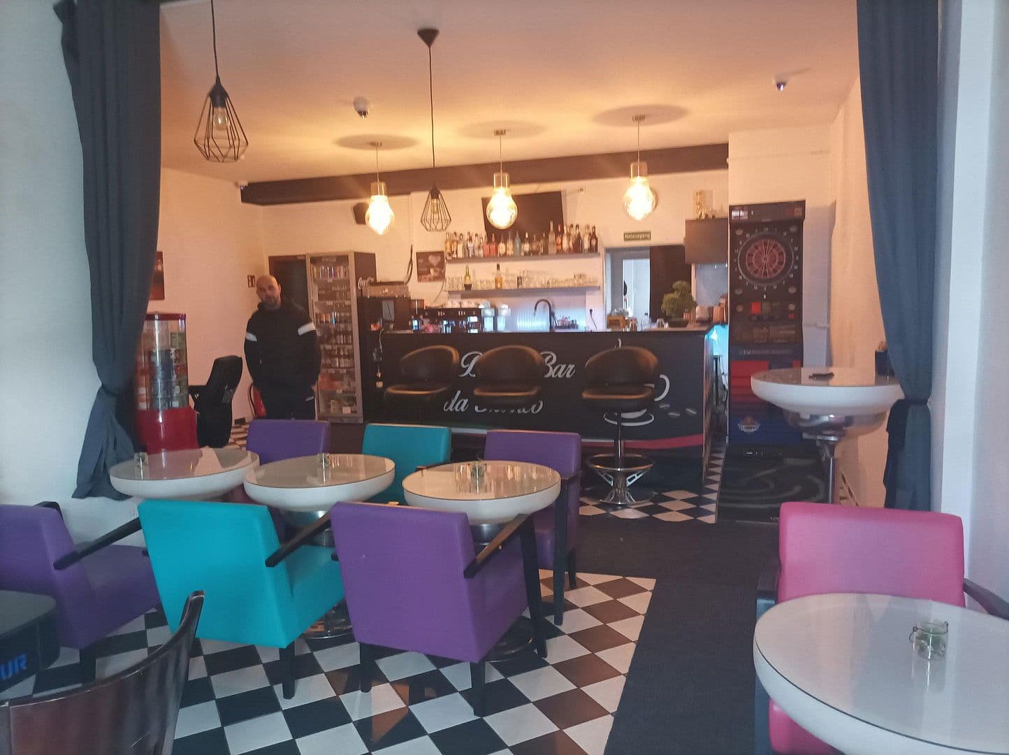 Pronájem nebytového prostoru 75 m², Herzog Philipplatz 7, Ostfildern, Bádensko-Württembersko Pronájem nebytového prostoru 75 m², Herzog Philipplatz 7, Ostfildern, Bádensko-Württembersko