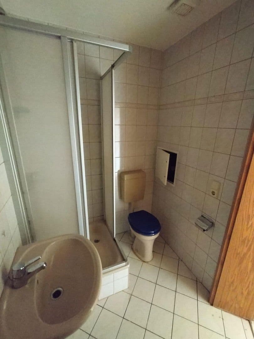 Pronájem bytu 2+1 60 m², Haselbrunner Str. 73, Plauen, Sasko Pronájem bytu 2+1 60 m², Haselbrunner Str. 73, Plauen, Sasko