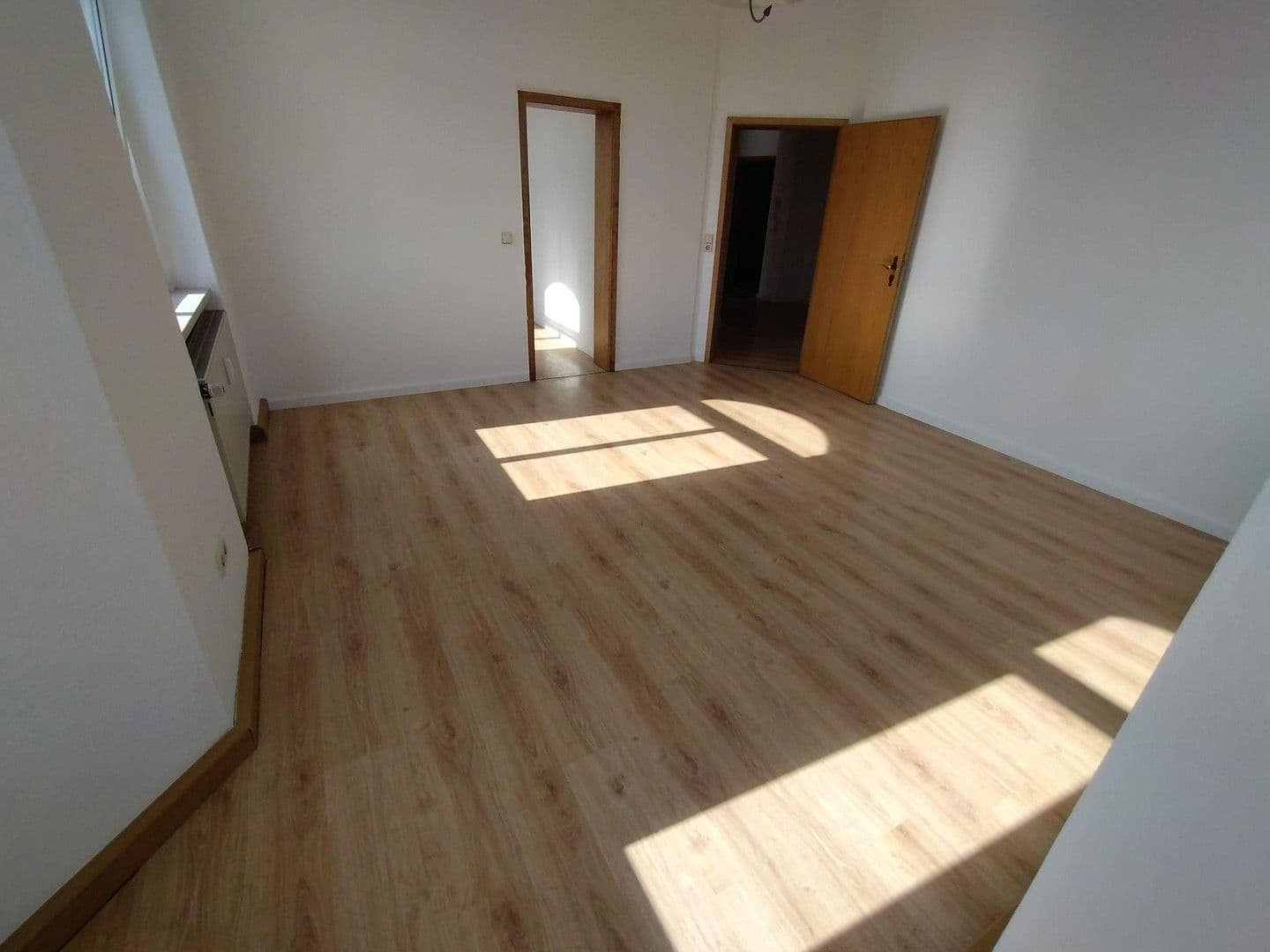 Pronájem bytu 2+1 60 m², Haselbrunner Str. 73, Plauen, Sasko Pronájem bytu 2+1 60 m², Haselbrunner Str. 73, Plauen, Sasko