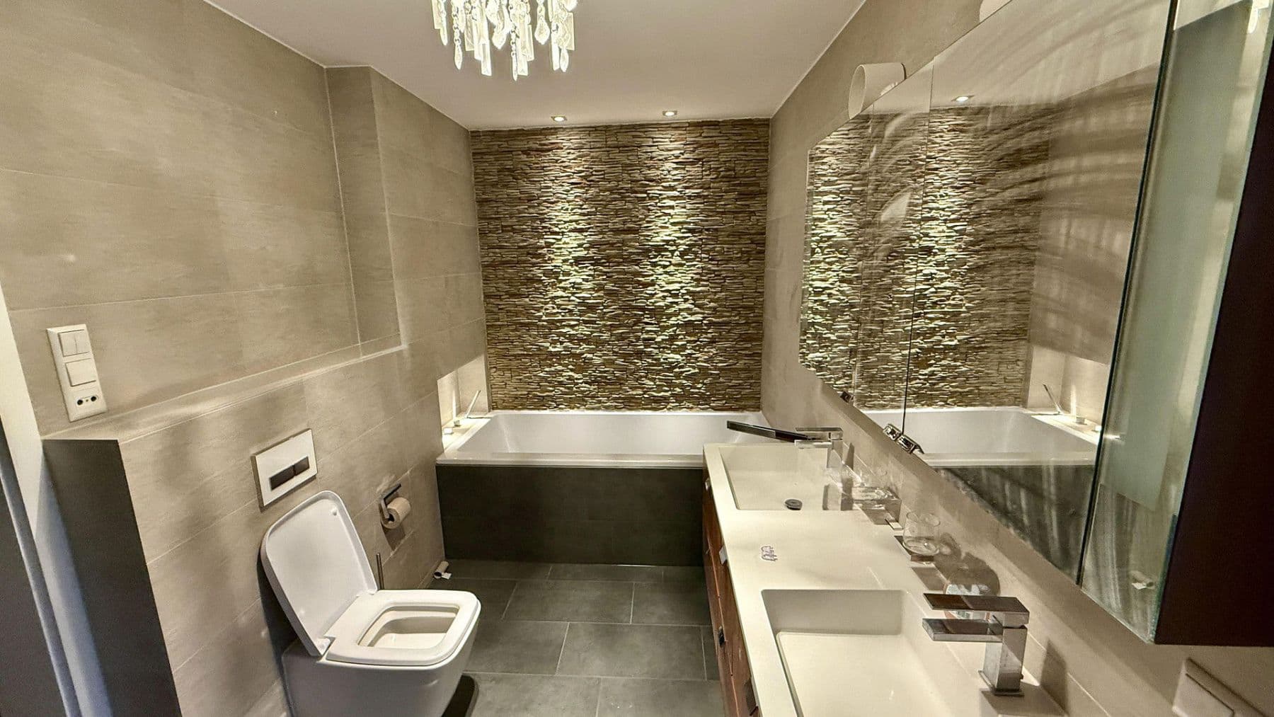 Prodej domu 240 m², pozemek 2.840 m², Sigmaringen, Bádensko-Württembersko Prodej domu 240 m², pozemek 2.840 m², Sigmaringen, Bádensko-Württembersko