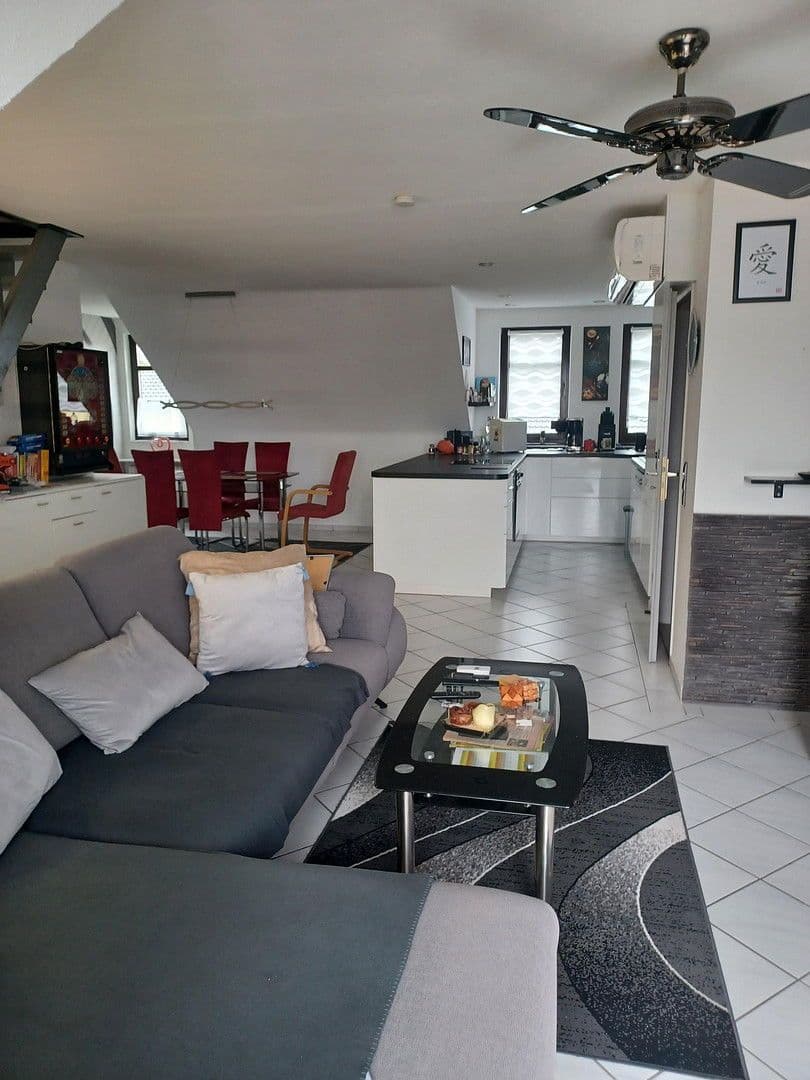 Prodej bytu 2+kk 84 m², Schützenstrasse 41, Wachtberg, Severní Porýní-Vestfálsko Prodej bytu 2+kk 84 m², Schützenstrasse 41, Wachtberg, Severní Porýní-Vestfálsko