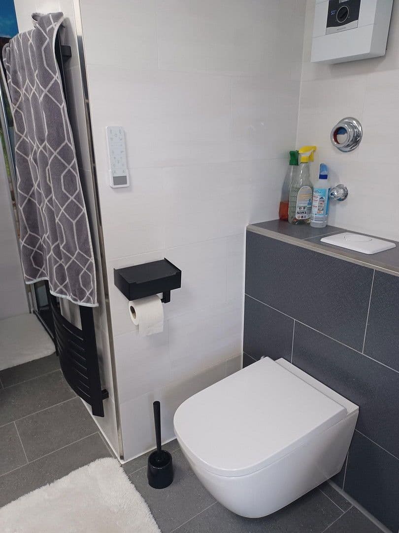 Prodej bytu 2+kk 84 m², Schützenstrasse 41, Wachtberg, Severní Porýní-Vestfálsko Prodej bytu 2+kk 84 m², Schützenstrasse 41, Wachtberg, Severní Porýní-Vestfálsko