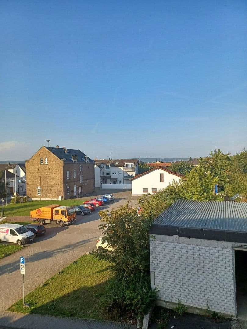 Prodej bytu 2+kk 84 m², Schützenstrasse 41, Wachtberg, Severní Porýní-Vestfálsko Prodej bytu 2+kk 84 m², Schützenstrasse 41, Wachtberg, Severní Porýní-Vestfálsko