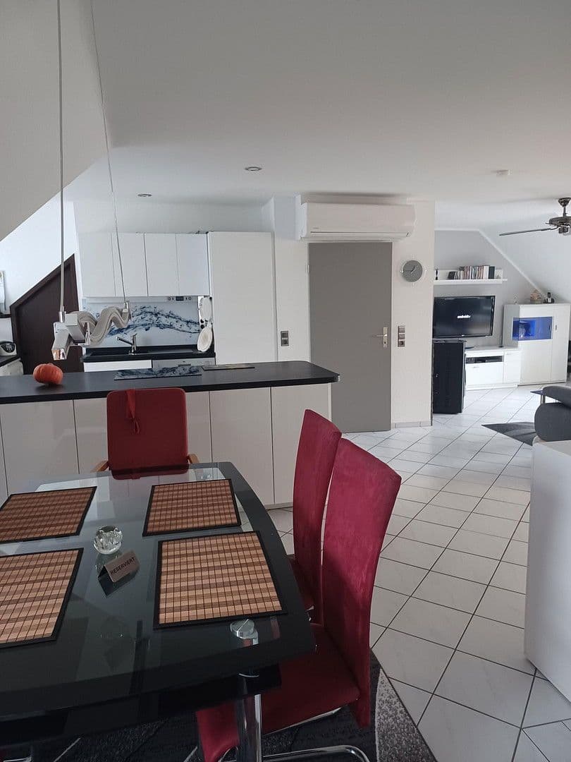 Prodej bytu 2+kk 84 m², Schützenstrasse 41, Wachtberg, Severní Porýní-Vestfálsko Prodej bytu 2+kk 84 m², Schützenstrasse 41, Wachtberg, Severní Porýní-Vestfálsko