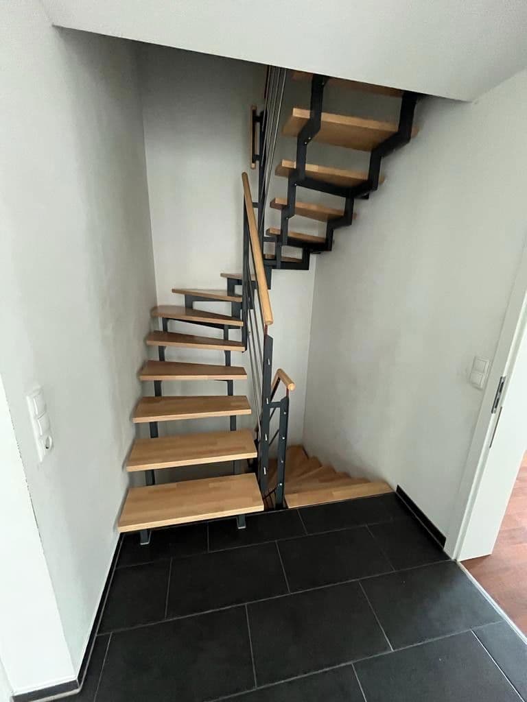 Pronájem domu 149 m², pozemek 220 m², Vogelbeergweg 4, Ehningen, Bádensko-Württembersko Pronájem domu 149 m², pozemek 220 m², Vogelbeergweg 4, Ehningen, Bádensko-Württembersko