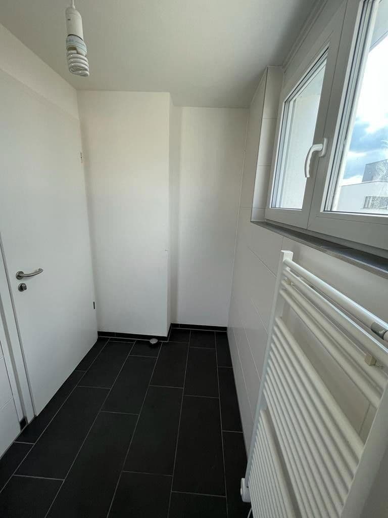 Pronájem domu 149 m², pozemek 220 m², Vogelbeergweg 4, Ehningen, Bádensko-Württembersko Pronájem domu 149 m², pozemek 220 m², Vogelbeergweg 4, Ehningen, Bádensko-Württembersko