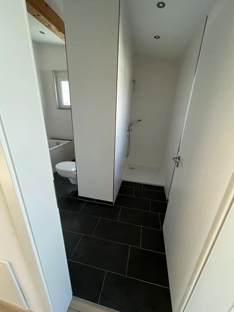 Pronájem domu 149 m², pozemek 220 m², Vogelbeergweg 4, Ehningen, Bádensko-Württembersko Pronájem domu 149 m², pozemek 220 m², Vogelbeergweg 4, Ehningen, Bádensko-Württembersko