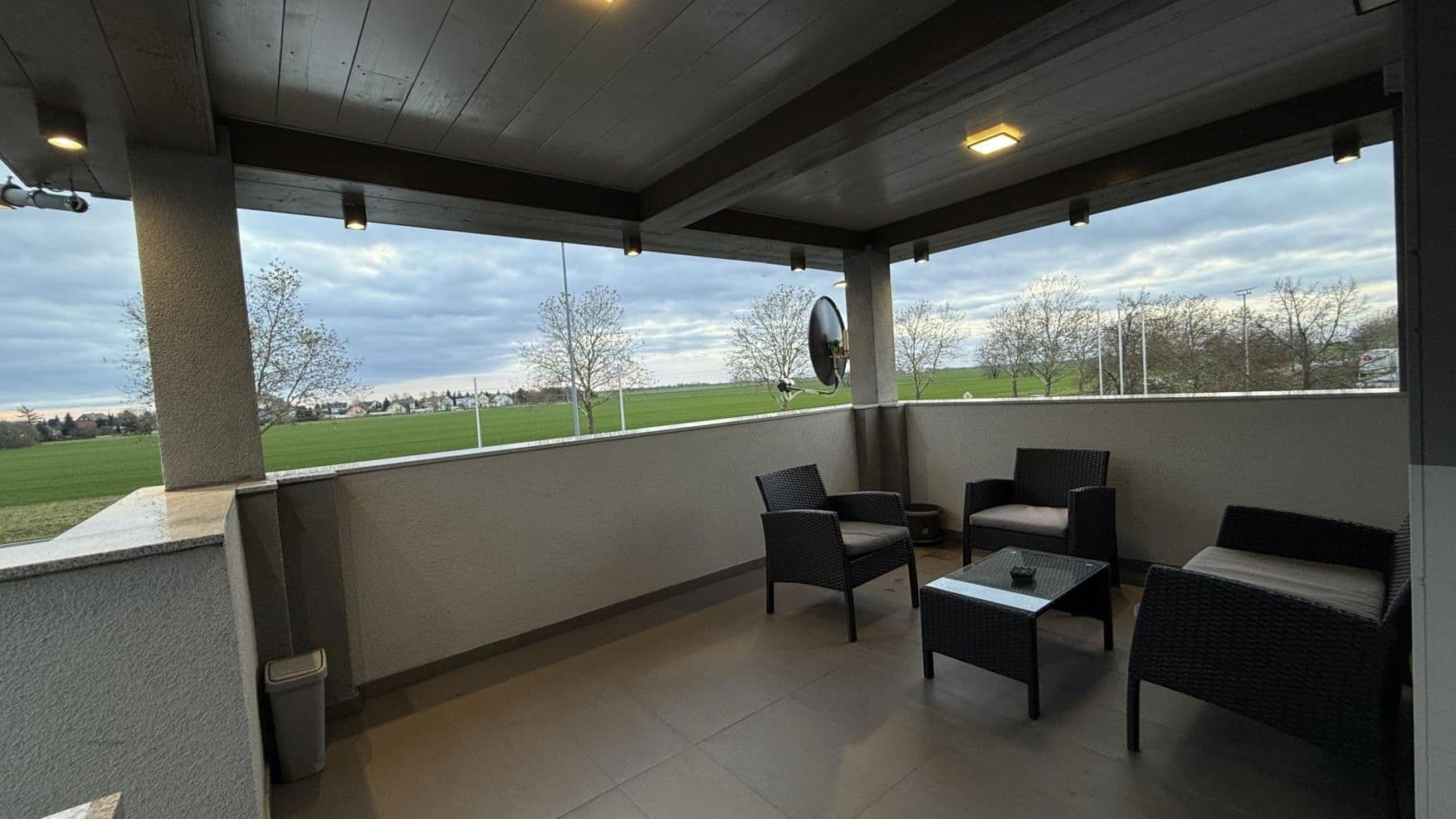 Prodej nebytového prostoru 1.582 m², Hilchenbacherstrasse 15, Krostitz, Sasko Prodej nebytového prostoru 1.582 m², Hilchenbacherstrasse 15, Krostitz, Sasko