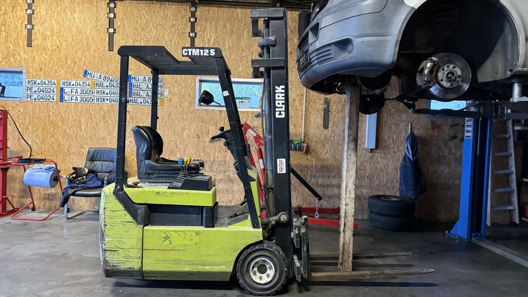 Prodej nebytového prostoru 1.582 m², Hilchenbacherstrasse 15, Krostitz, Sasko Prodej nebytového prostoru 1.582 m², Hilchenbacherstrasse 15, Krostitz, Sasko