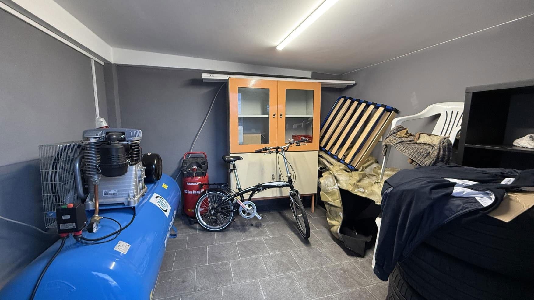 Prodej nebytového prostoru 1.582 m², Hilchenbacherstrasse 15, Krostitz, Sasko Prodej nebytového prostoru 1.582 m², Hilchenbacherstrasse 15, Krostitz, Sasko