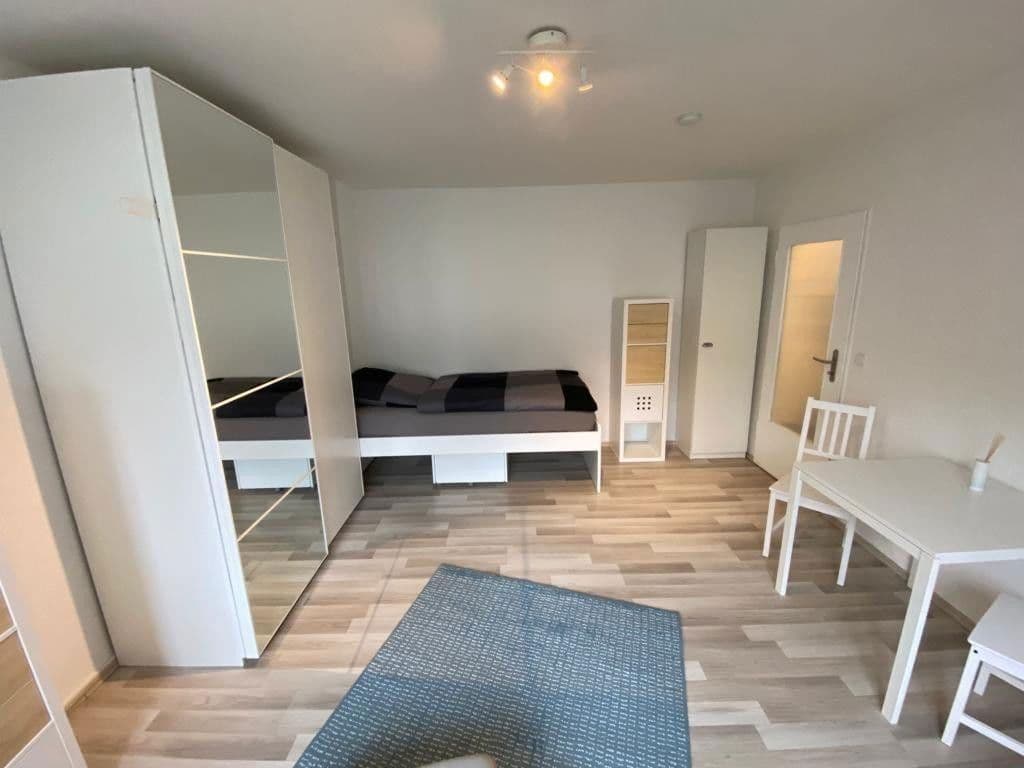 Pronájem bytu 1+1 28 m², Dieselstraße 26, Wiesbaden, Hessen Pronájem bytu 1+1 28 m², Dieselstraße 26, Wiesbaden, Hessen