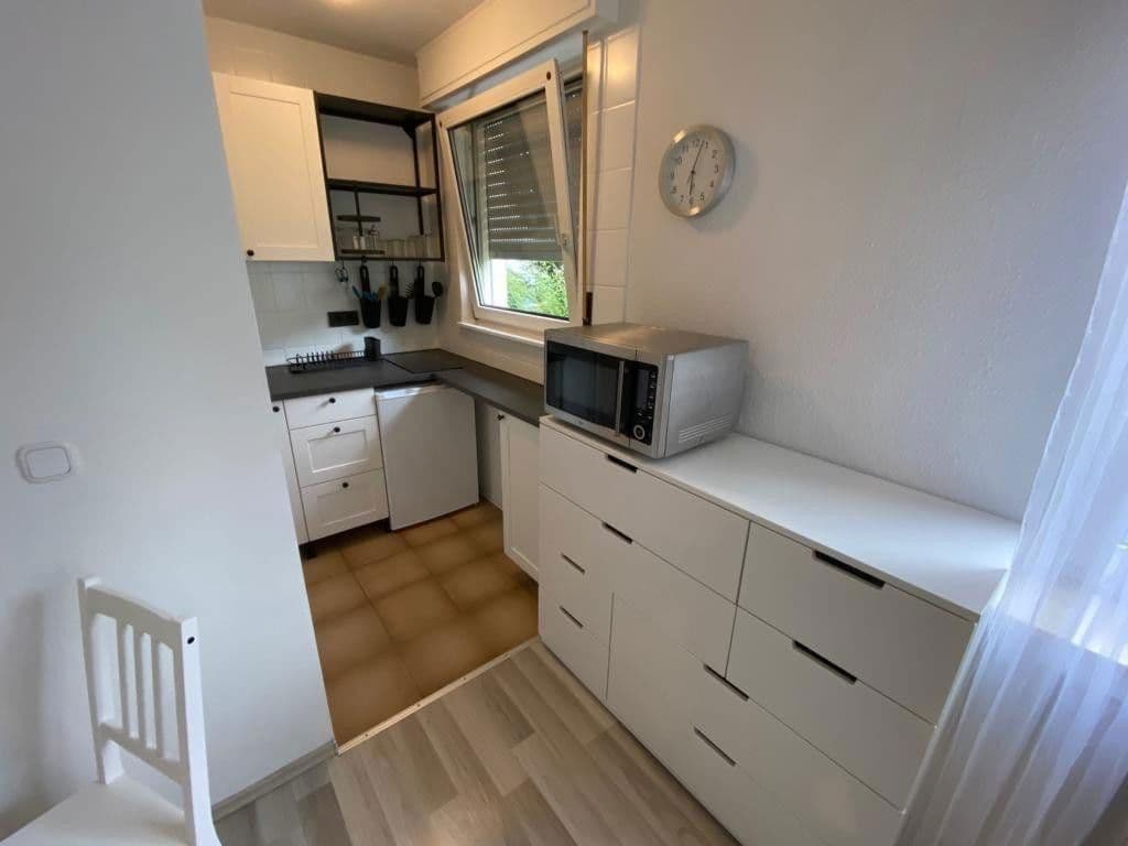 Pronájem bytu 1+1 28 m², Dieselstraße 26, Wiesbaden, Hessen Pronájem bytu 1+1 28 m², Dieselstraße 26, Wiesbaden, Hessen