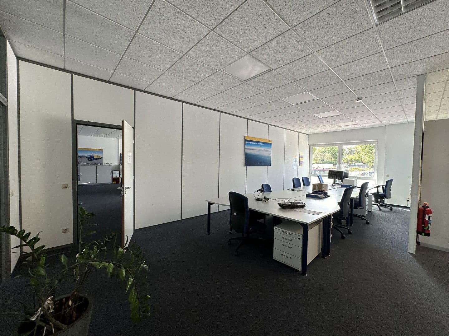 Pronájem kanceláře 500 m², Graf-Zeppelin-Str 8, Köln, Severní Porýní-Vestfálsko Pronájem kanceláře 500 m², Graf-Zeppelin-Str 8, Köln, Severní Porýní-Vestfálsko