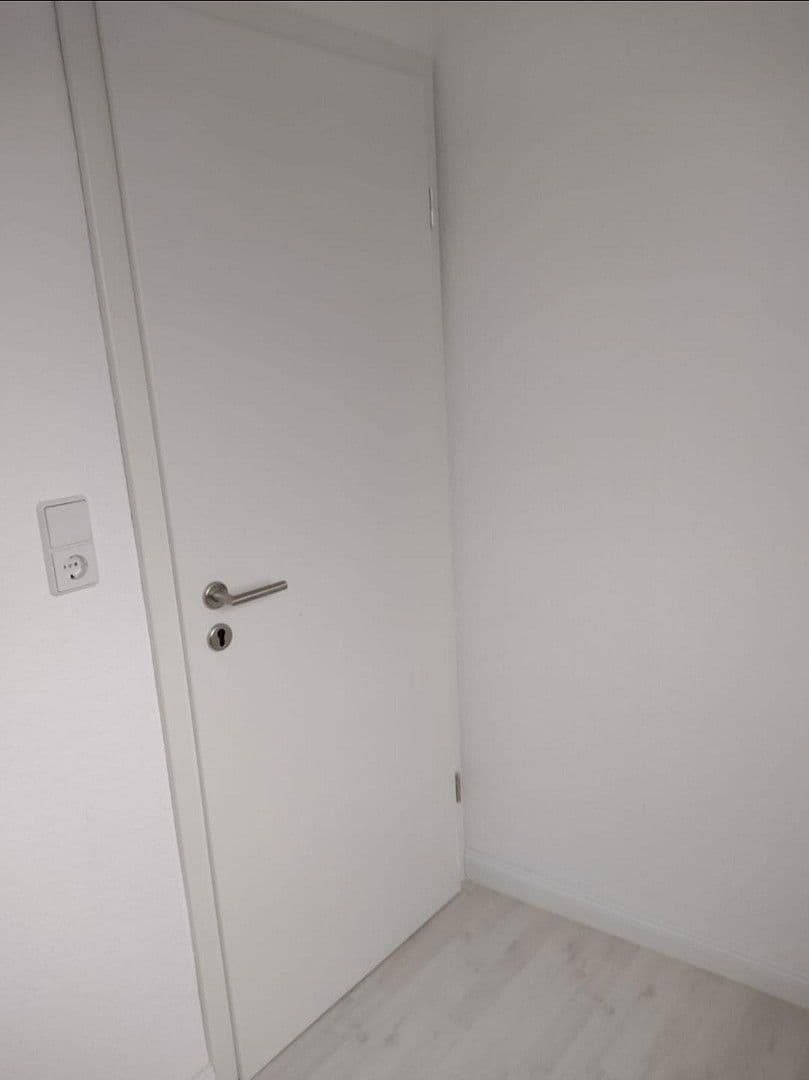 Pronájem bytu 2+1 65 m², Adolf-Reichwein-Str. 11, Werneuchen, Braniborsko Pronájem bytu 2+1 65 m², Adolf-Reichwein-Str. 11, Werneuchen, Braniborsko