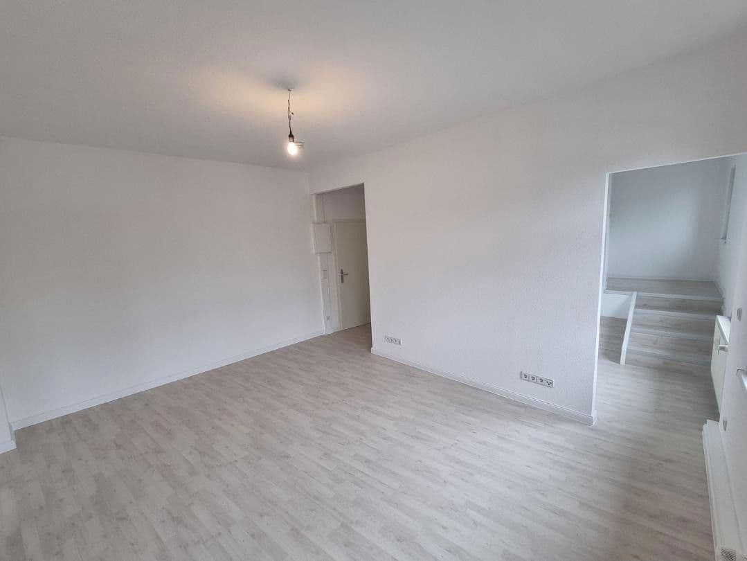 Pronájem bytu 2+1 65 m², Adolf-Reichwein-Str. 11, Werneuchen, Braniborsko Pronájem bytu 2+1 65 m², Adolf-Reichwein-Str. 11, Werneuchen, Braniborsko