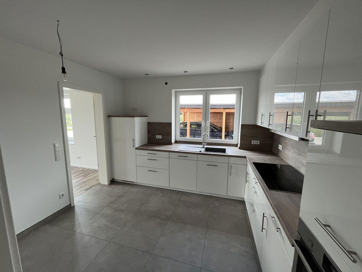 Pronájem domu 134 m², pozemek 750 m², Krümser Str. 99 b, Drage, Dolní Sasko Pronájem domu 134 m², pozemek 750 m², Krümser Str. 99 b, Drage, Dolní Sasko