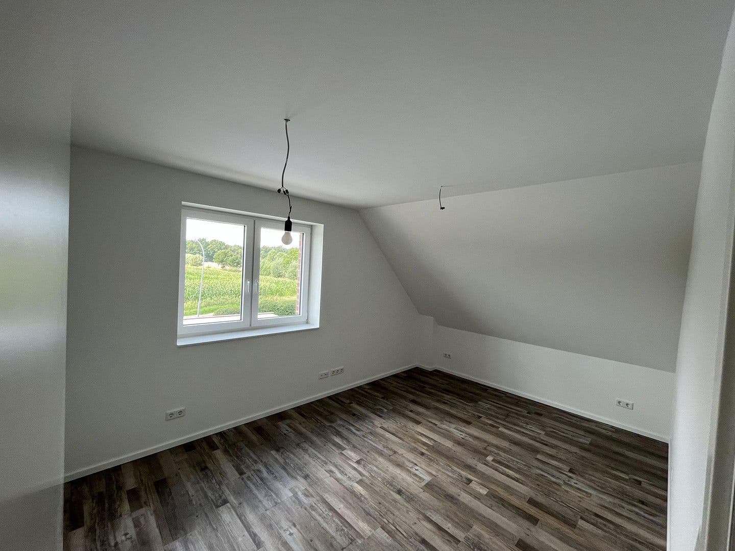 Pronájem domu 134 m², pozemek 750 m², Krümser Str. 99 b, Drage, Dolní Sasko Pronájem domu 134 m², pozemek 750 m², Krümser Str. 99 b, Drage, Dolní Sasko
