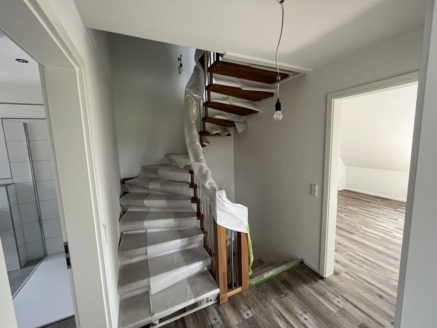 Pronájem domu 134 m², pozemek 750 m², Krümser Str. 99 b, Drage, Dolní Sasko Pronájem domu 134 m², pozemek 750 m², Krümser Str. 99 b, Drage, Dolní Sasko