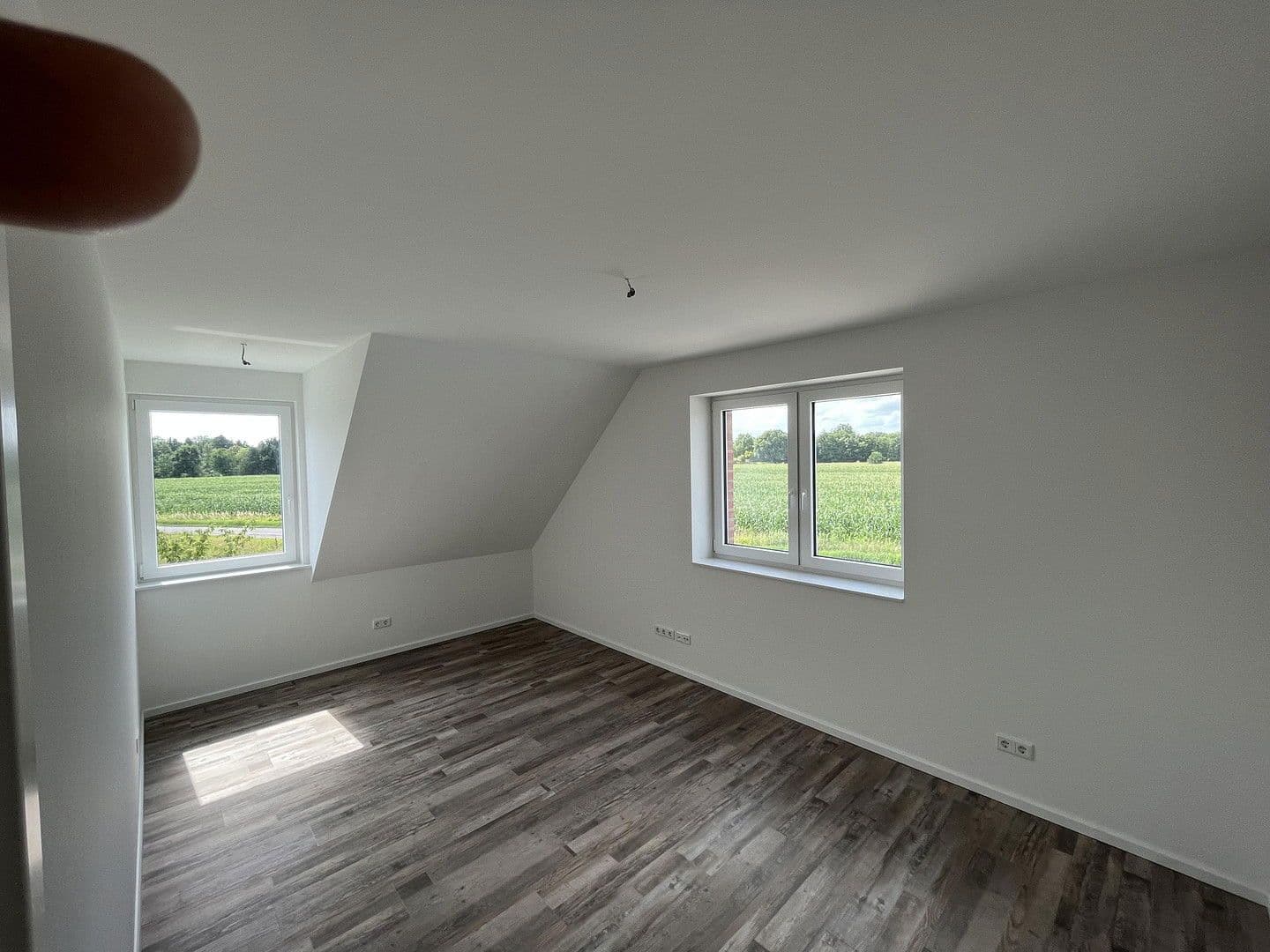 Pronájem domu 134 m², pozemek 750 m², Krümser Str. 99 b, Drage, Dolní Sasko Pronájem domu 134 m², pozemek 750 m², Krümser Str. 99 b, Drage, Dolní Sasko