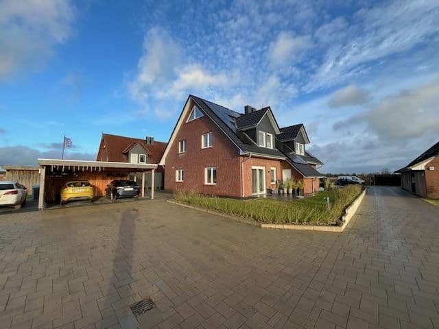 Pronájem domu 134 m², pozemek 750 m², Krümser Str. 99 b, Drage, Dolní Sasko Pronájem domu 134 m², pozemek 750 m², Krümser Str. 99 b, Drage, Dolní Sasko