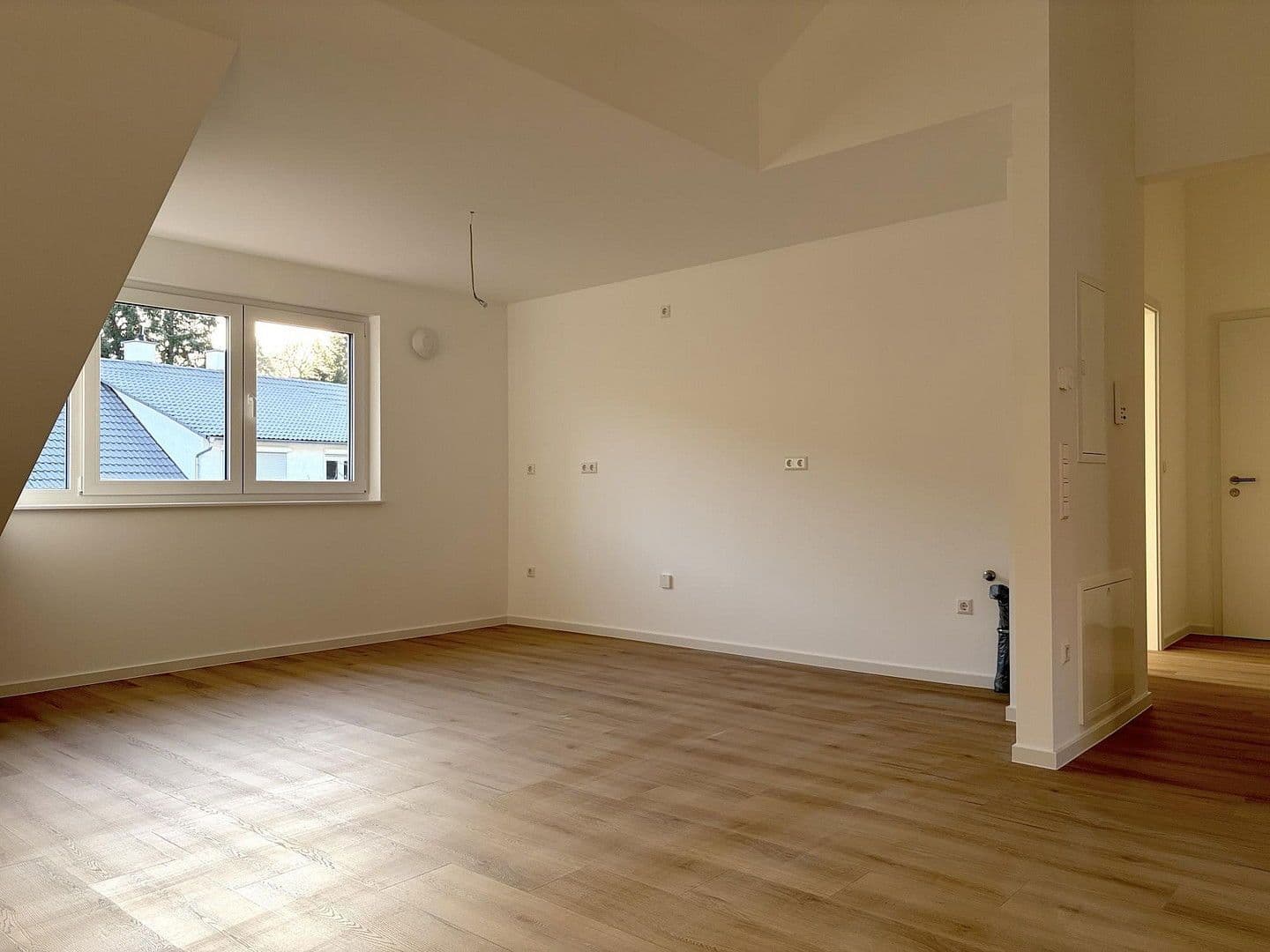 Pronájem bytu 3+1 70 m², Mauerbergstr. 83, Baden-Baden, Bádensko-Württembersko Pronájem bytu 3+1 70 m², Mauerbergstr. 83, Baden-Baden, Bádensko-Württembersko